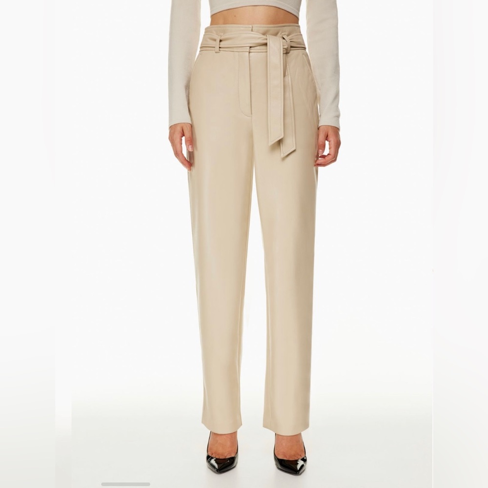 Aritzia Babaton Beige Belted Vegan Leather New Comfy Relaxed Casual Pant Sz 8